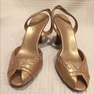 Cole Haan Lissa Wedge - Size 8.5AA